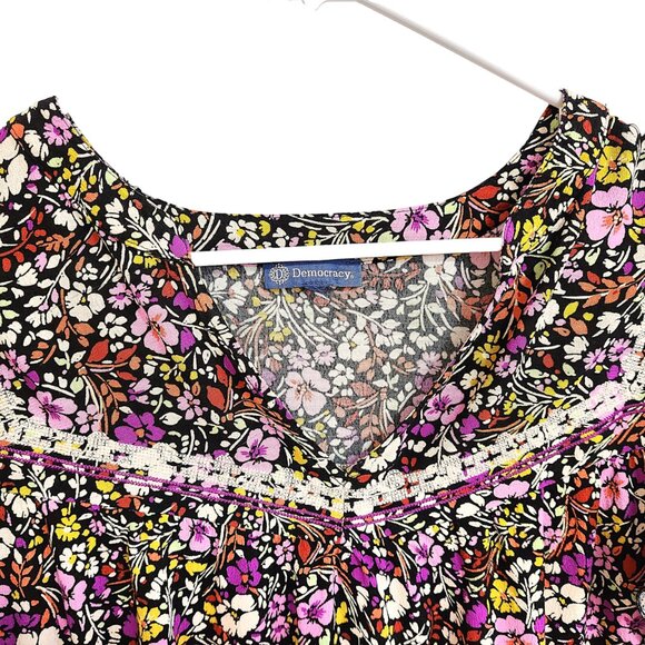 Democracy Split V-Neck Floral Print Blouse Short Flutter Sleeves and Side Sz 2X - Picture 5 of 16